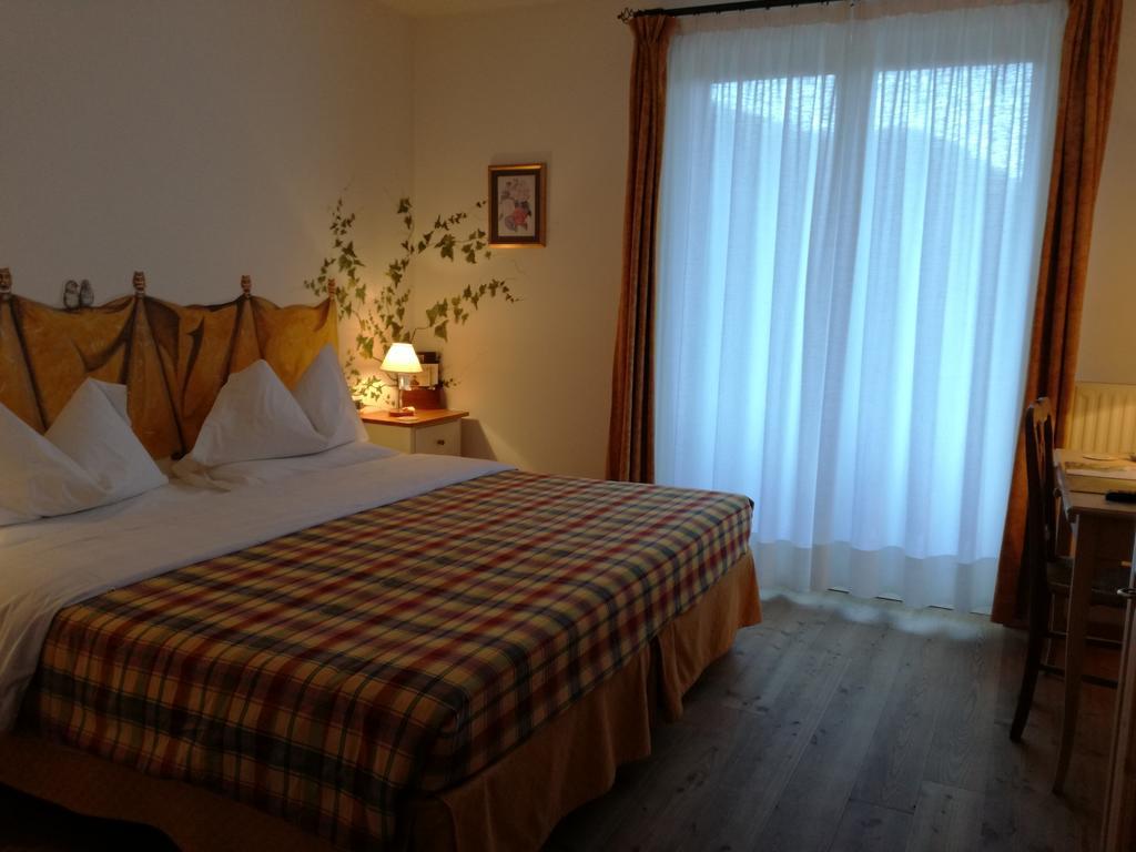 Hotel Ca' Del Bosco 塞尔瓦迪卡多雷 外观 照片